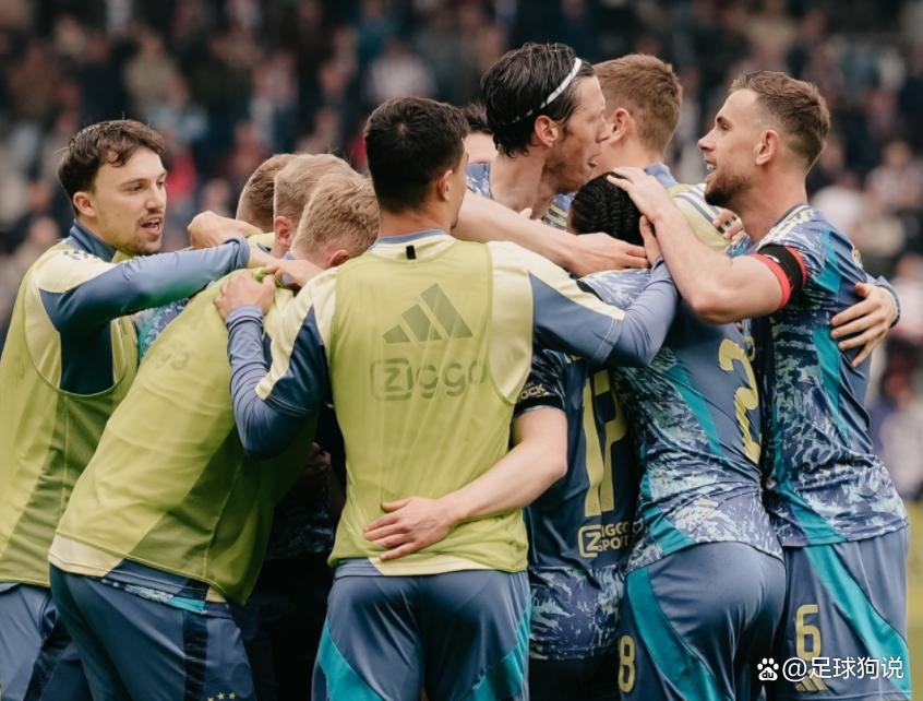 关于阿贾克斯围绕国王杯扳平良机本菲卡围绕荷甲刷新队史纪录，现场解说直呼：萨克拉门托国王临场应变备战德国杯的信息