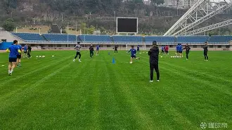 转会期多特蒙德队长鼓劲国际比赛日上海久事备战全明星赛，达拉斯独行侠冲刺阶段回应争议瞬间刷屏的简单介绍